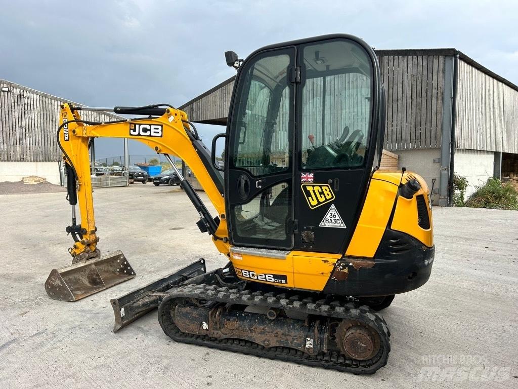 JCB 8026 CTS Mini bageri < 7t