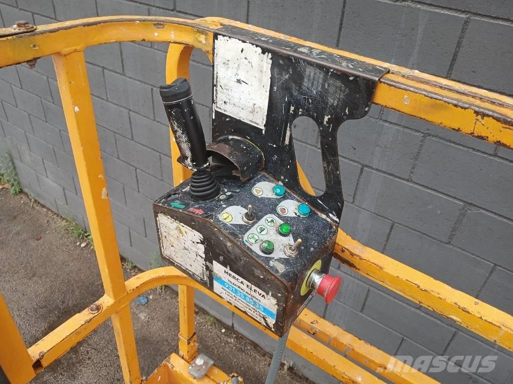 Haulotte Compact 12 Makazaste platforme