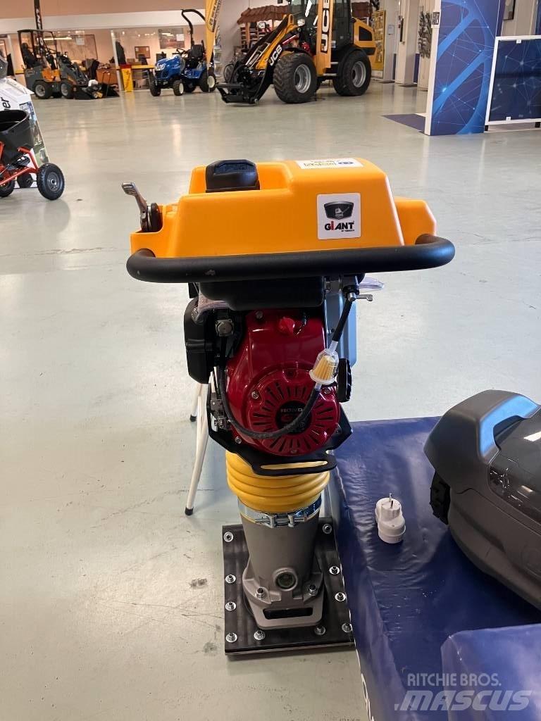 GiANT GR580G Vibro nabijači