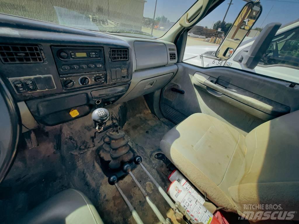 Ford F 750 XL SD Kamioni za vodu