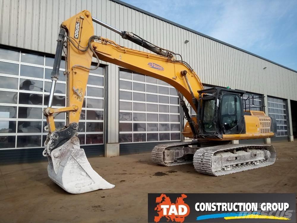 JCB JS 360 LC Bageri guseničari