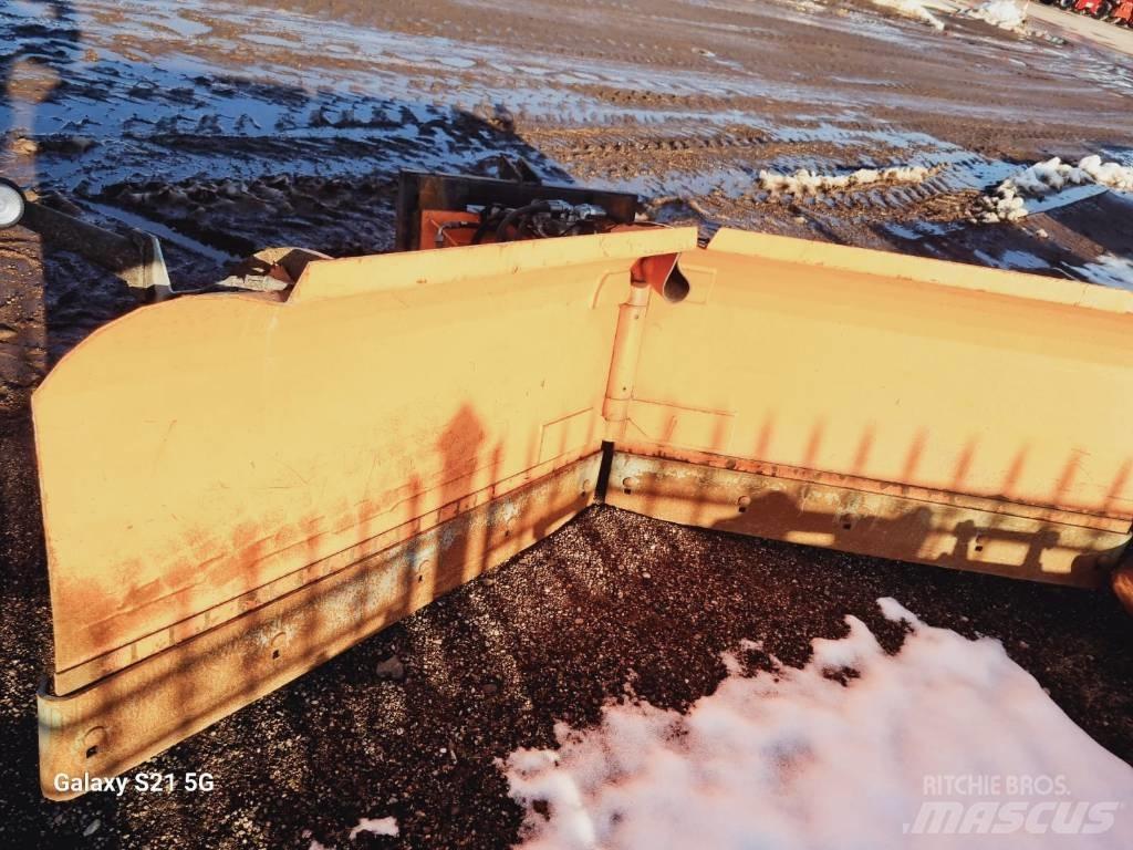 Pronar PUV 2800    OP26 Snežne daske i plugovi