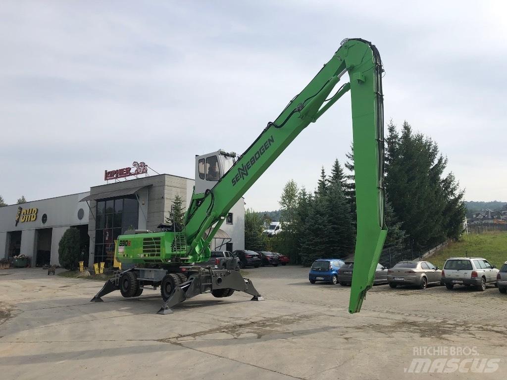 Sennebogen 830 Bageri za prenos primarnih/sekundarnih sirovina