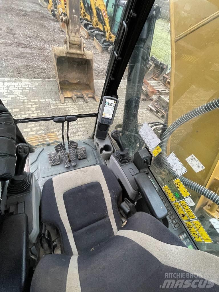 CAT 323 ELN Bageri guseničari