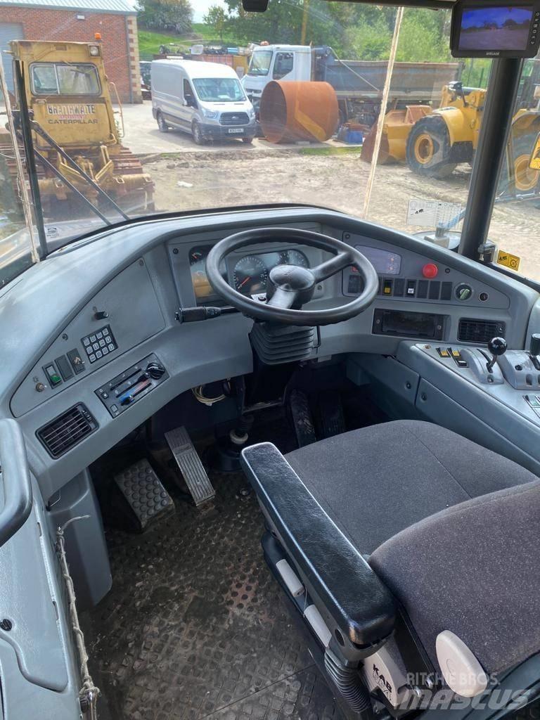 Volvo A 30 D Zglobni damperi