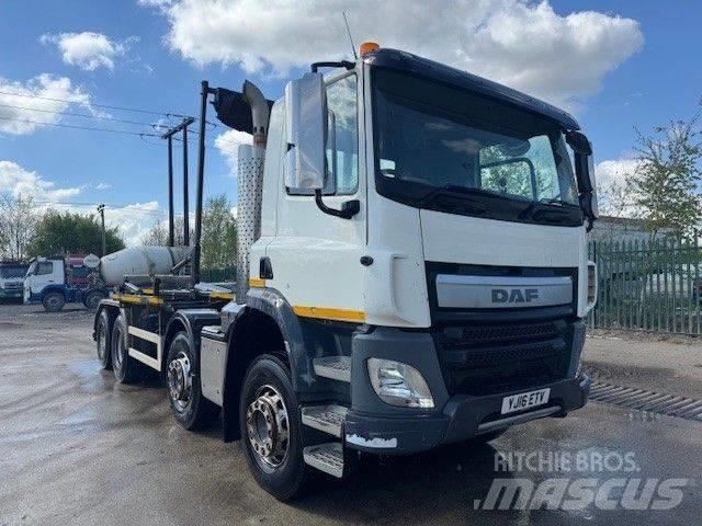 DAF CF 400 Rol kiper kamioni sa kukom za podizanje tereta
