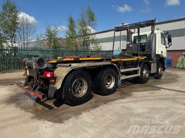DAF CF 400 Rol kiper kamioni sa kukom za podizanje tereta