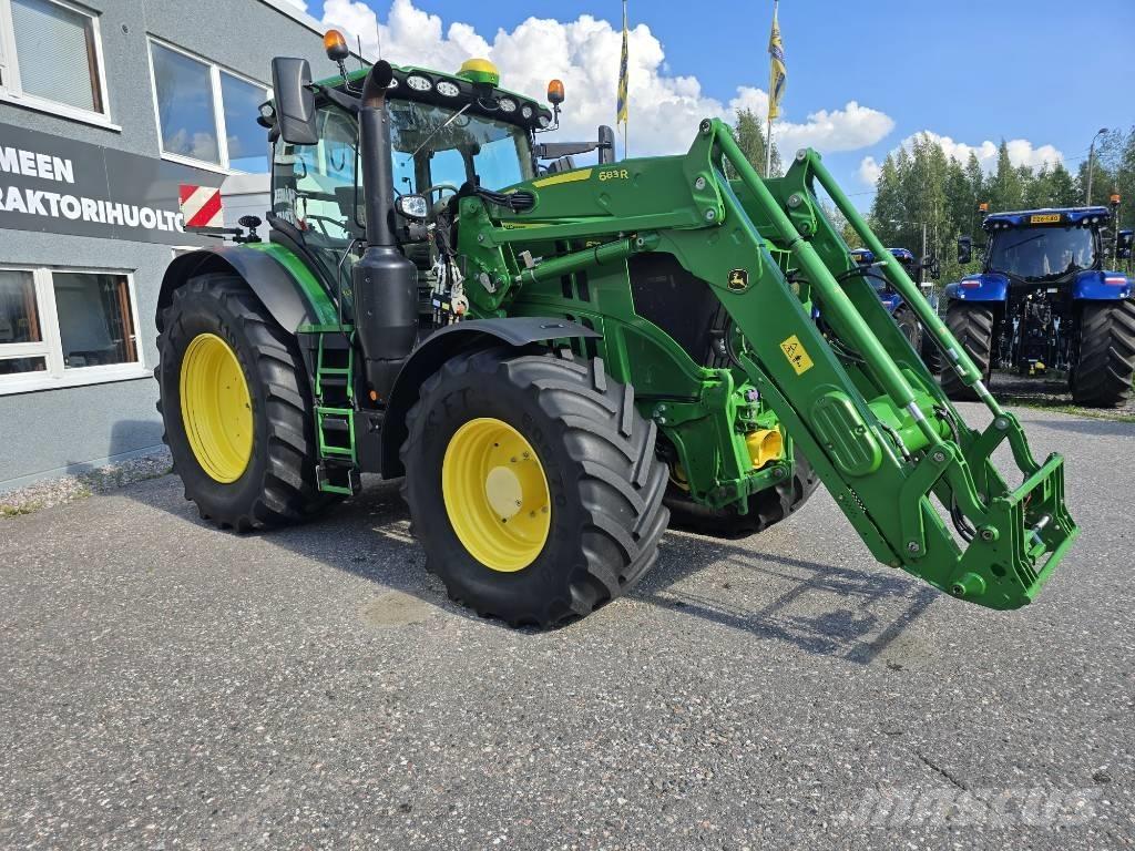John Deere 6250 R Traktori