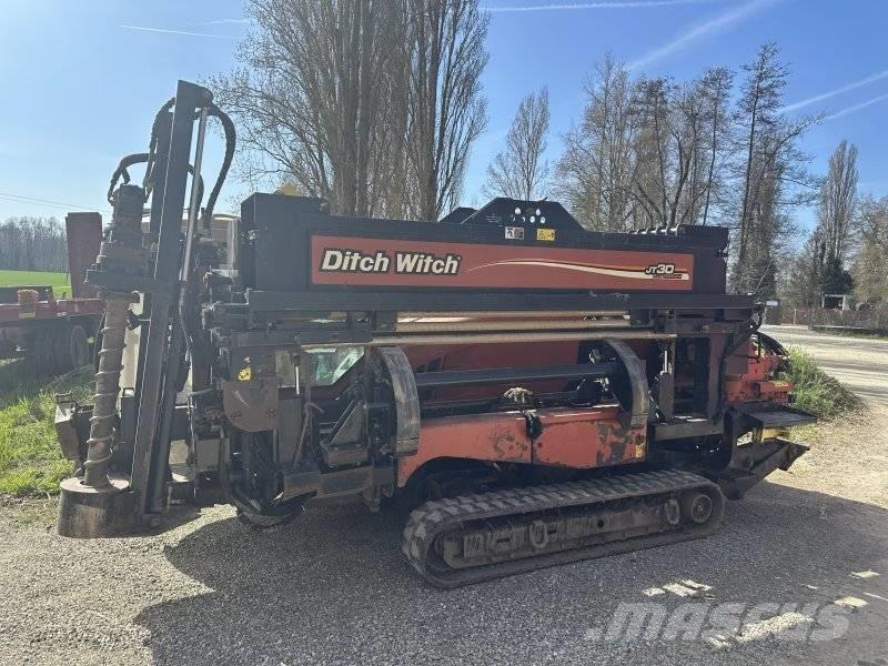 Ditch Witch JT 30 AT Oprema za horizontalno usmereno bušenje