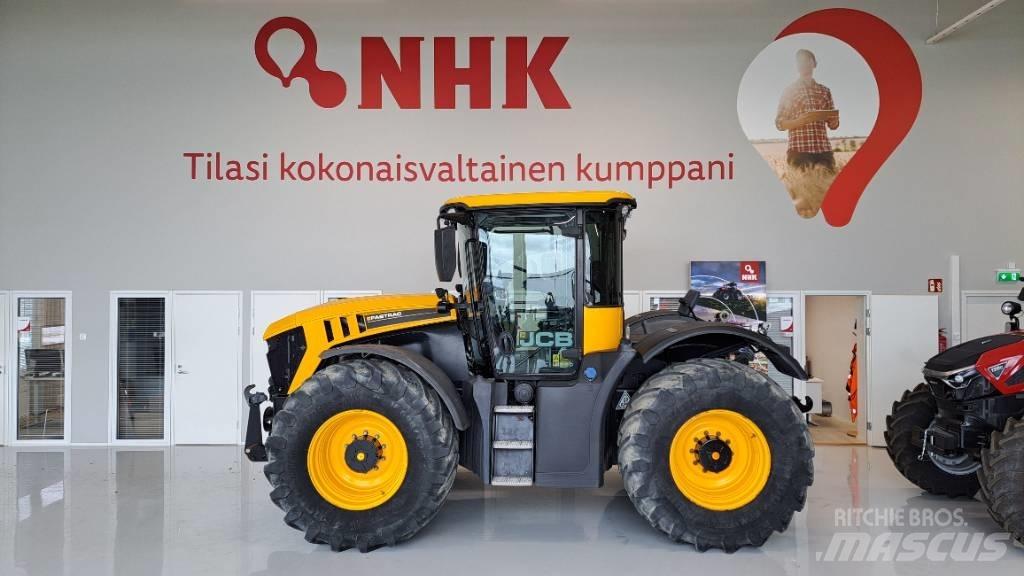 JCB Fastrac 4220 Traktori