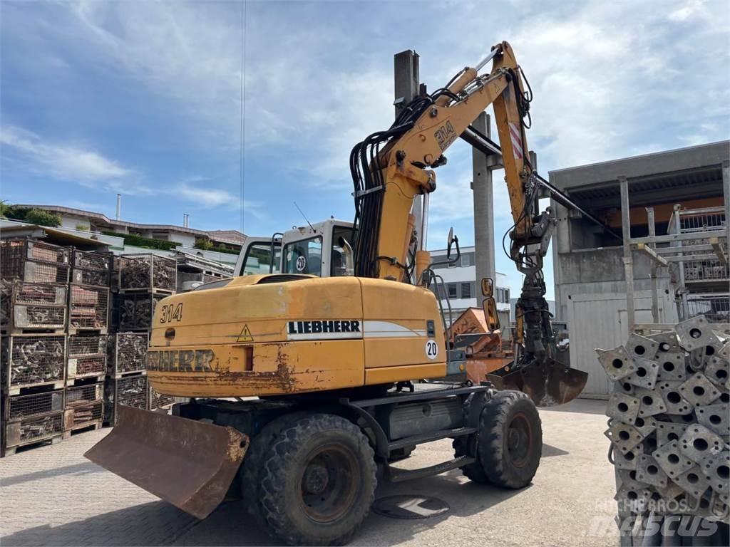 Liebherr A 314 Bageri točkaši