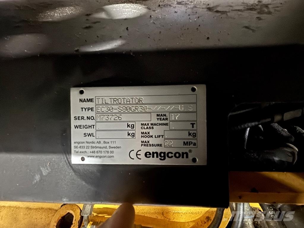 Engcon Ec30 s80gr30 Bageri guseničari
