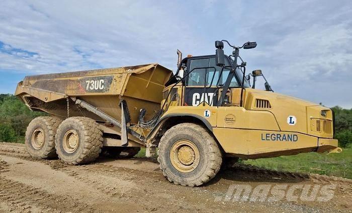 CAT 730C2 Buldožeri guseničari