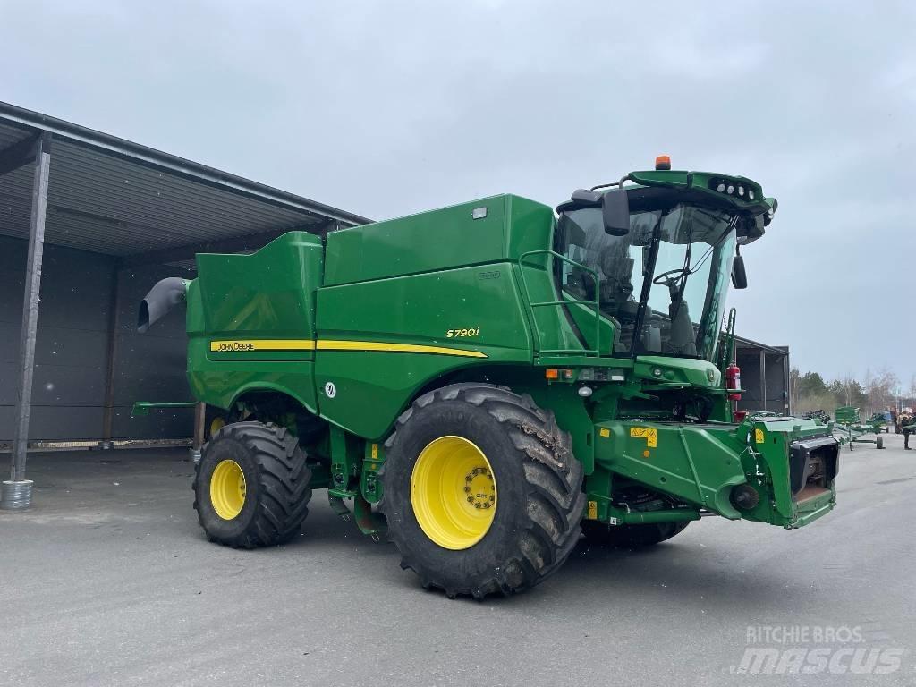 John Deere S790i Kombajni