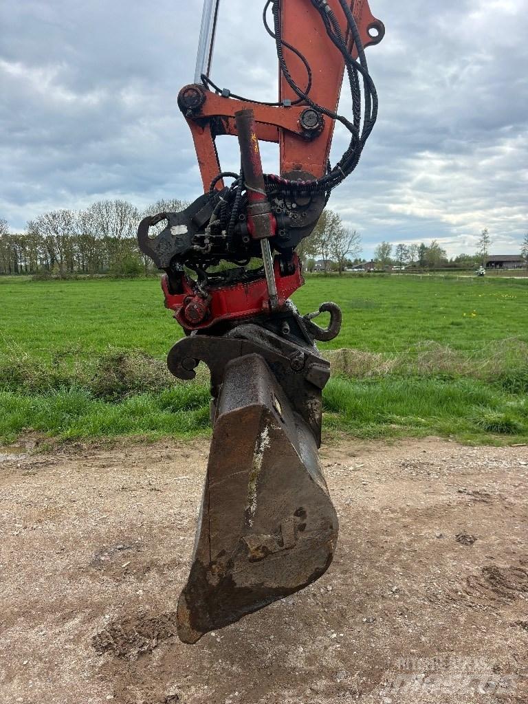 Hitachi ZX 140 W T-3 Bageri točkaši