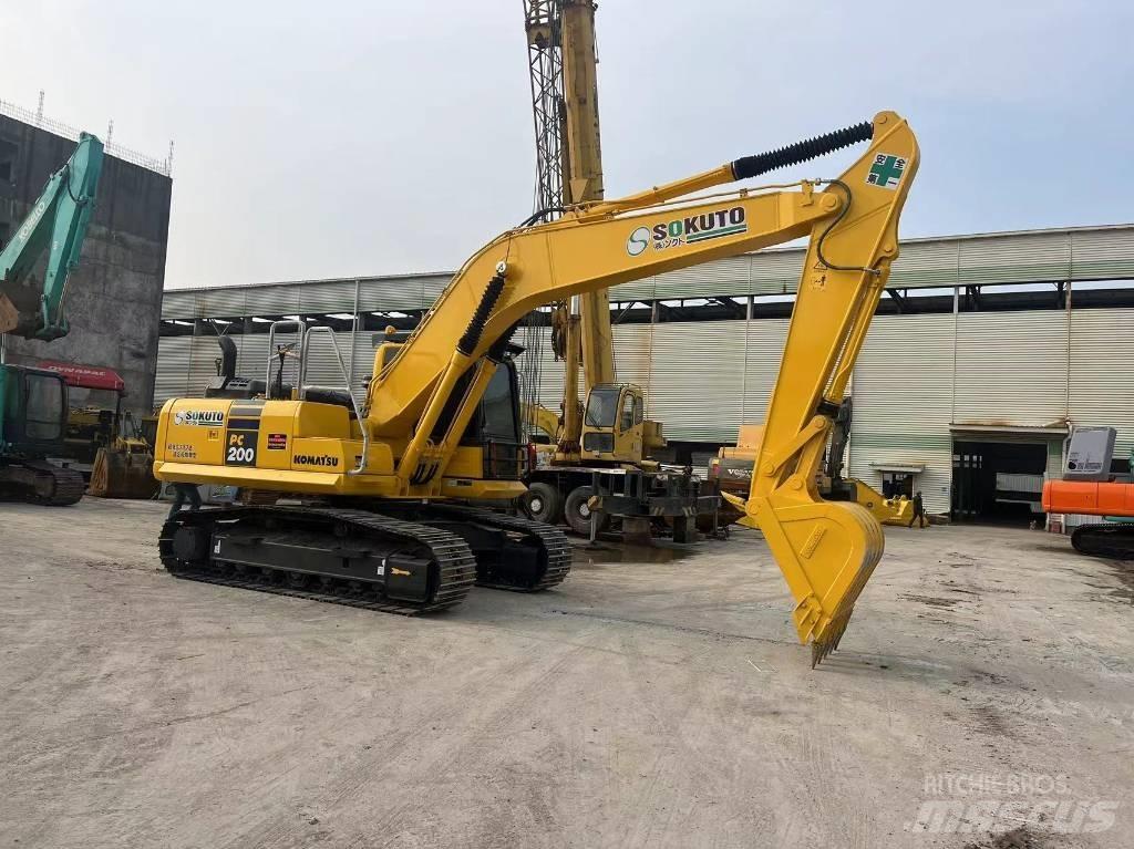 Komatsu PC 200-8N1 Bageri guseničari