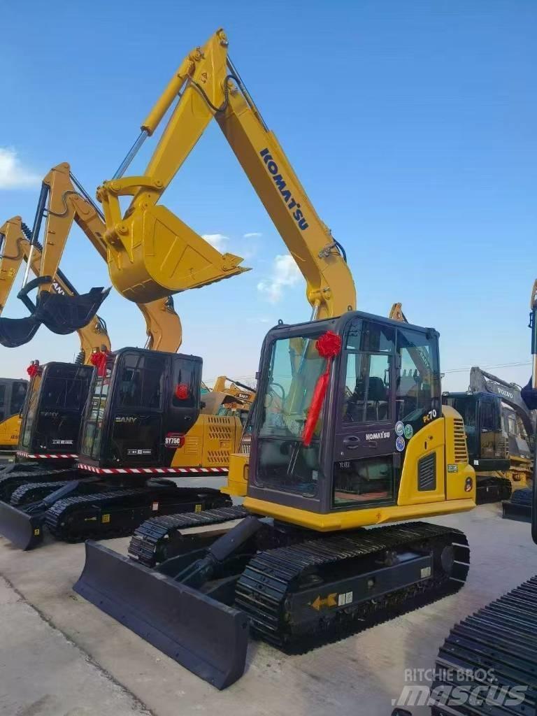 Komatsu 70 Bageri guseničari