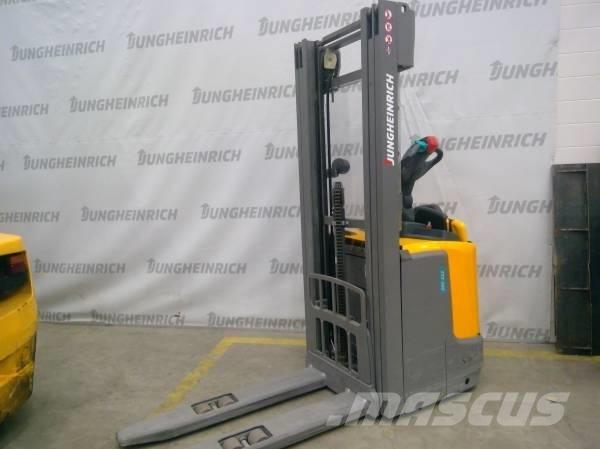 Jungheinrich ERC 212 Samopogonski ručni viljuškari