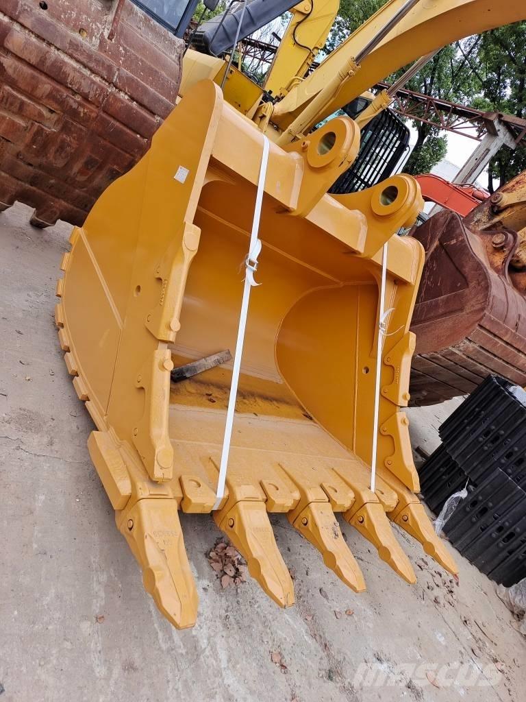 Komatsu PC 200-8N1 Bageri guseničari