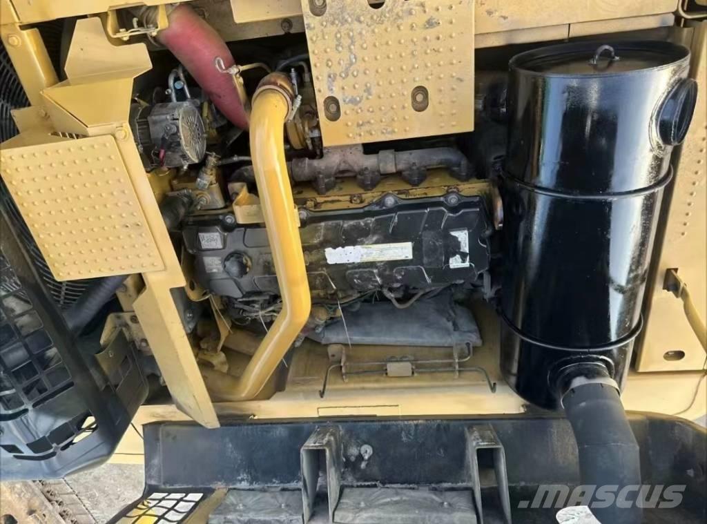 Hitachi Zaxis 120 Bageri guseničari