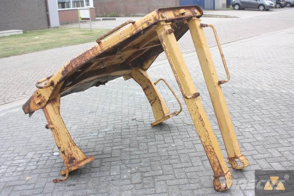 CAT D7H O-rops cab Kabine i unutrašnjost