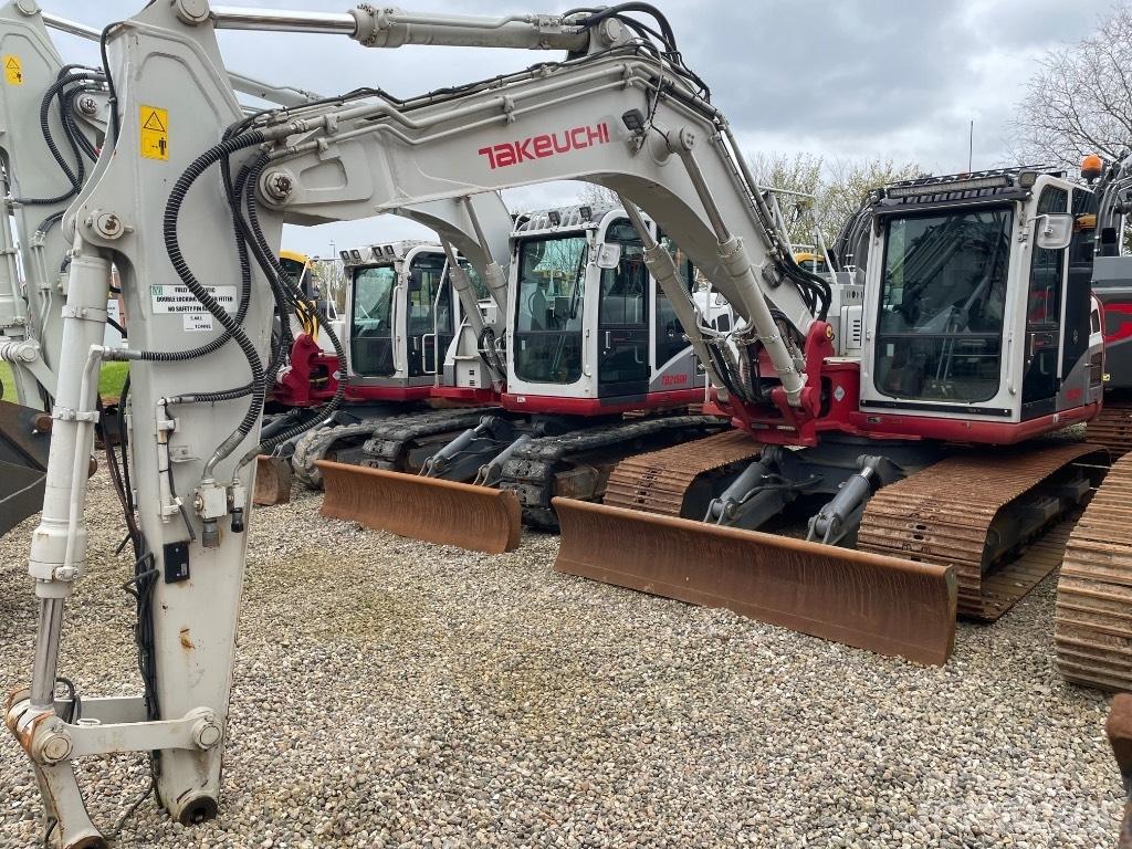 Takeuchi TB2150 Bageri guseničari