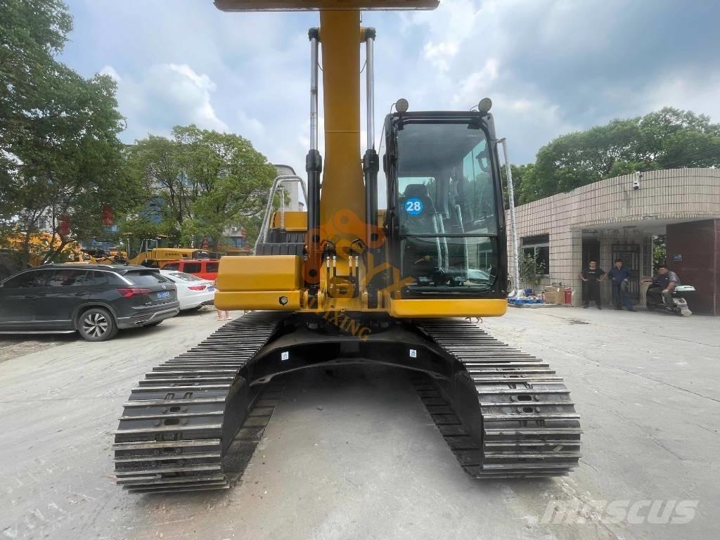 CAT 320GC NEXT GEN Bageri guseničari