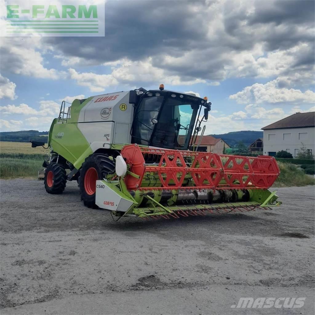 CLAAS tucano 440 Kombajni