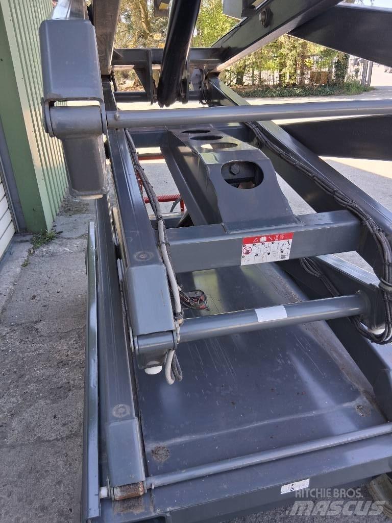 SkyJack SJ III 4626 Makazaste platforme