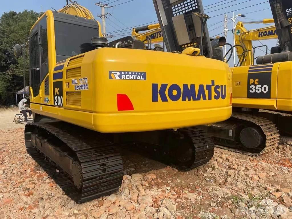 Komatsu PC 200-8 Midi bageri 7t – 12t