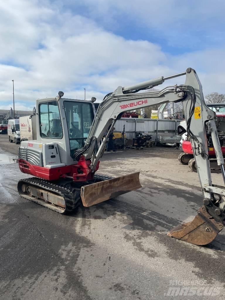 Takeuchi TB 235 Mini bageri < 7t