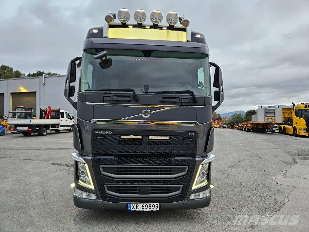 Volvo FH 13 520 Rol kiper kamioni sa kukom za podizanje tereta