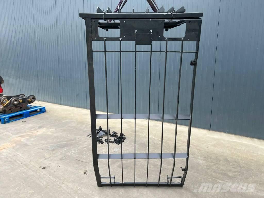 CAT 349D Guard Kabine i unutrašnjost