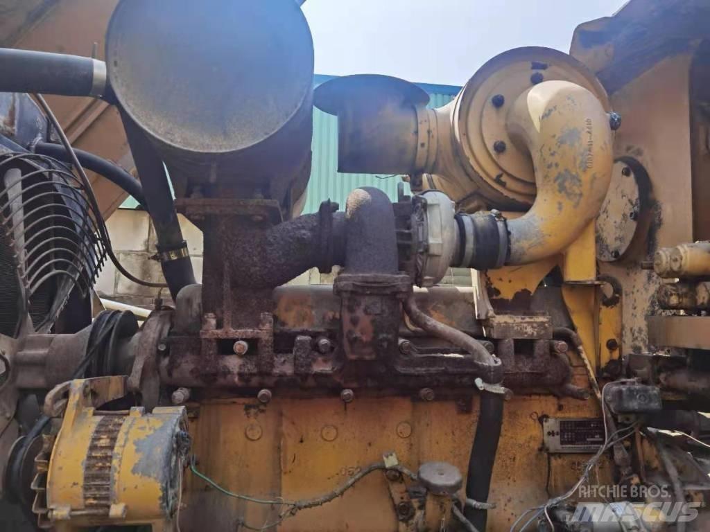 Komatsu WA 300 Utovarivači na točkove