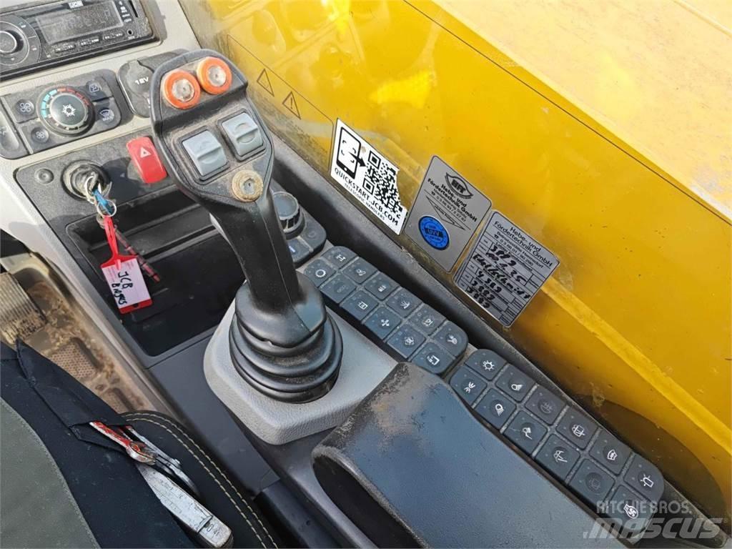 JCB 542-70 Poljoprivredni teleskopski utovarivači