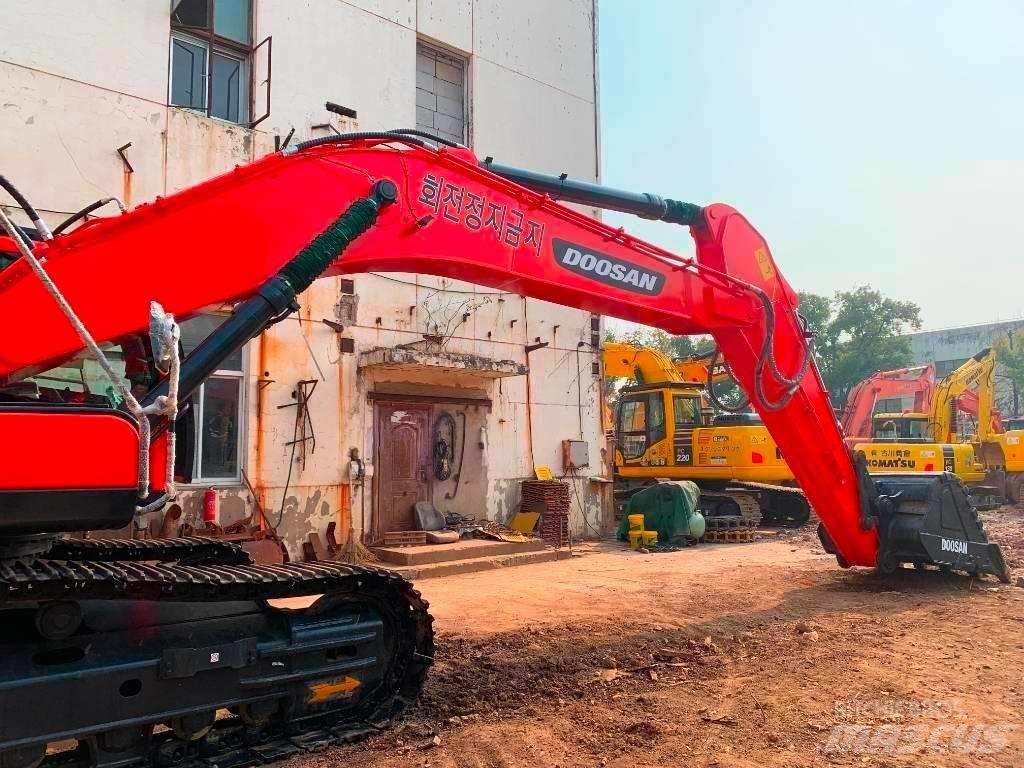 Doosan DX 340 LCA Bageri guseničari