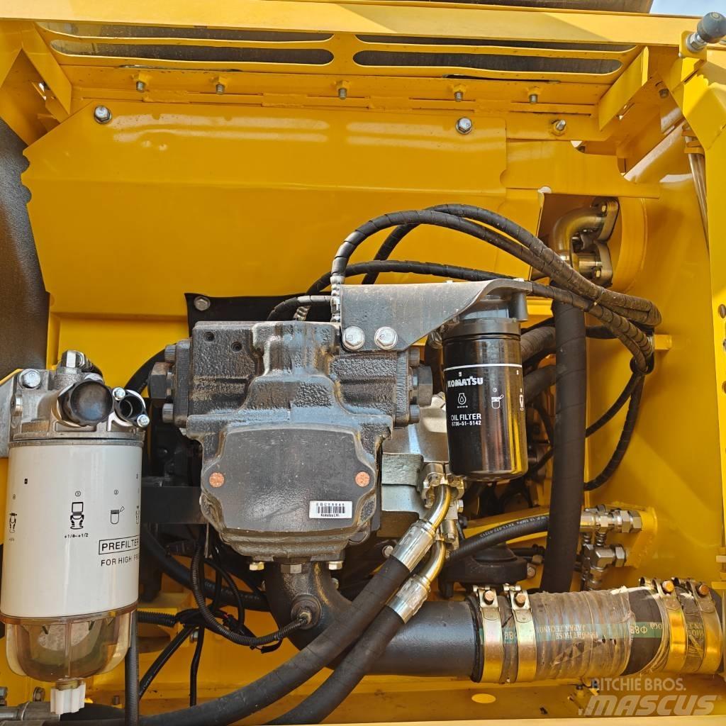 Komatsu 200-8N1 Bageri guseničari