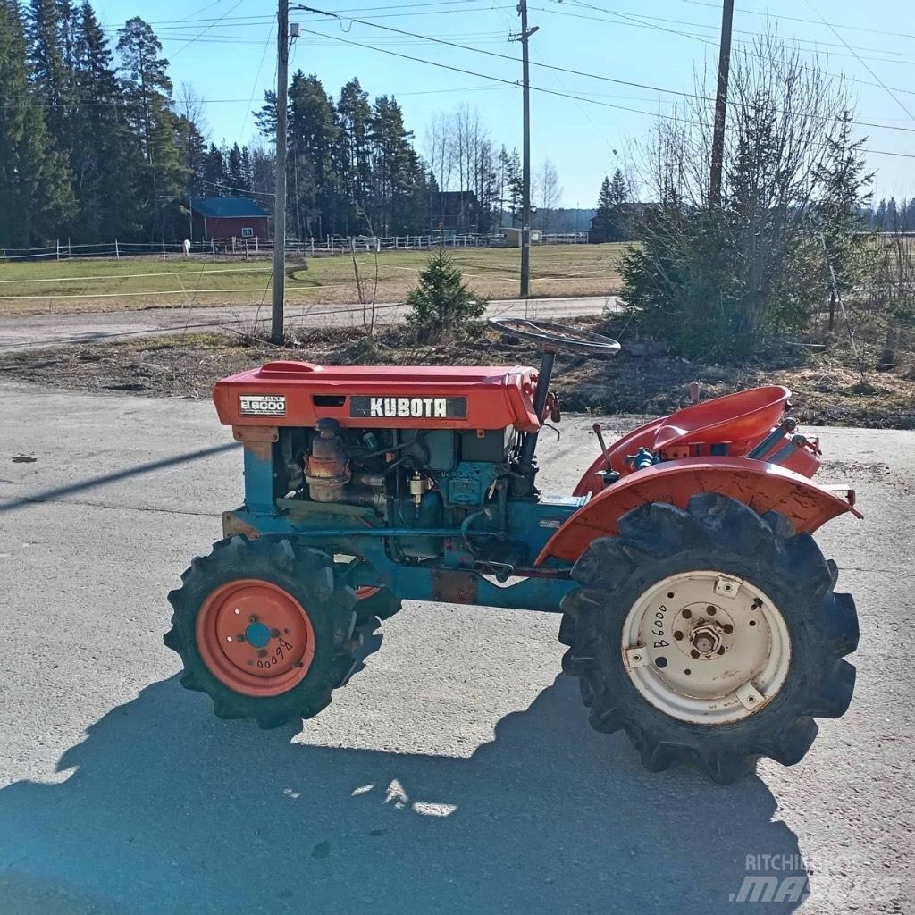 Kubota B 6000 Traktori