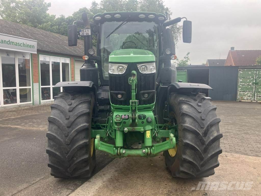 John Deere 6250R Traktori