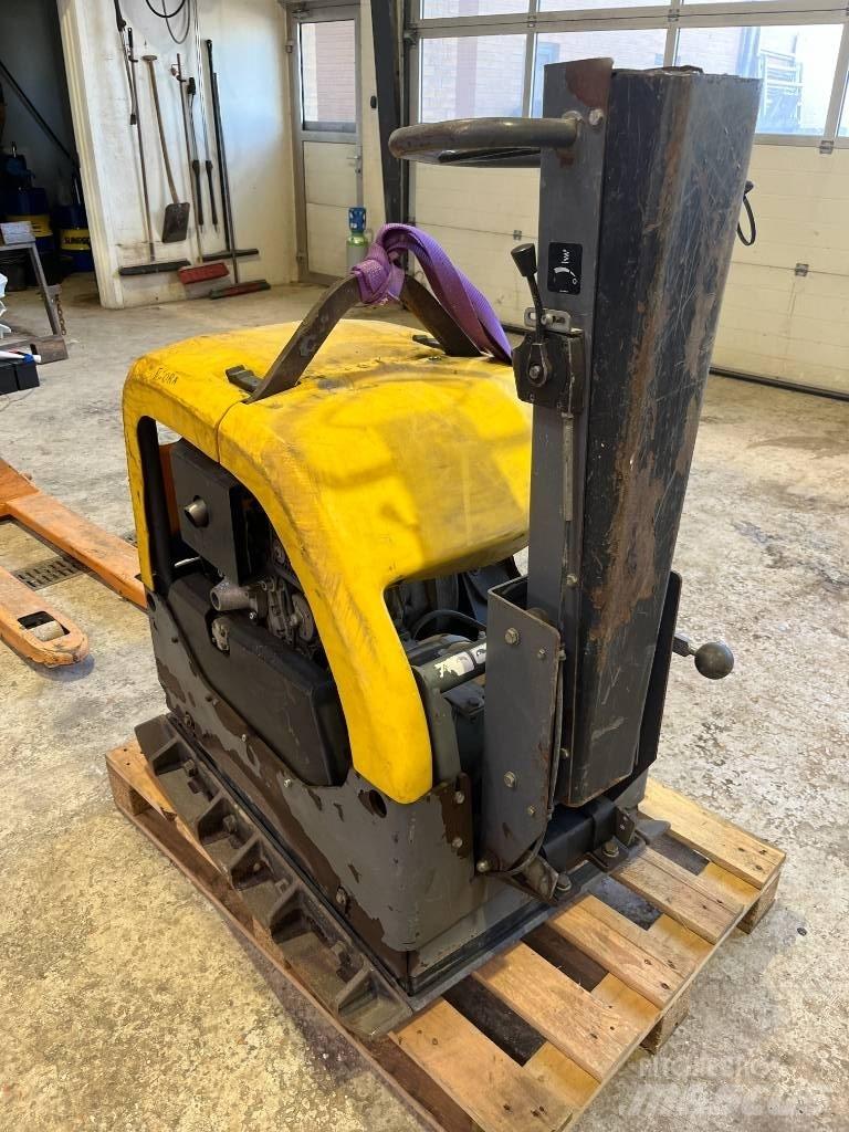Atlas Copco LG 504 Nabijači zemlje