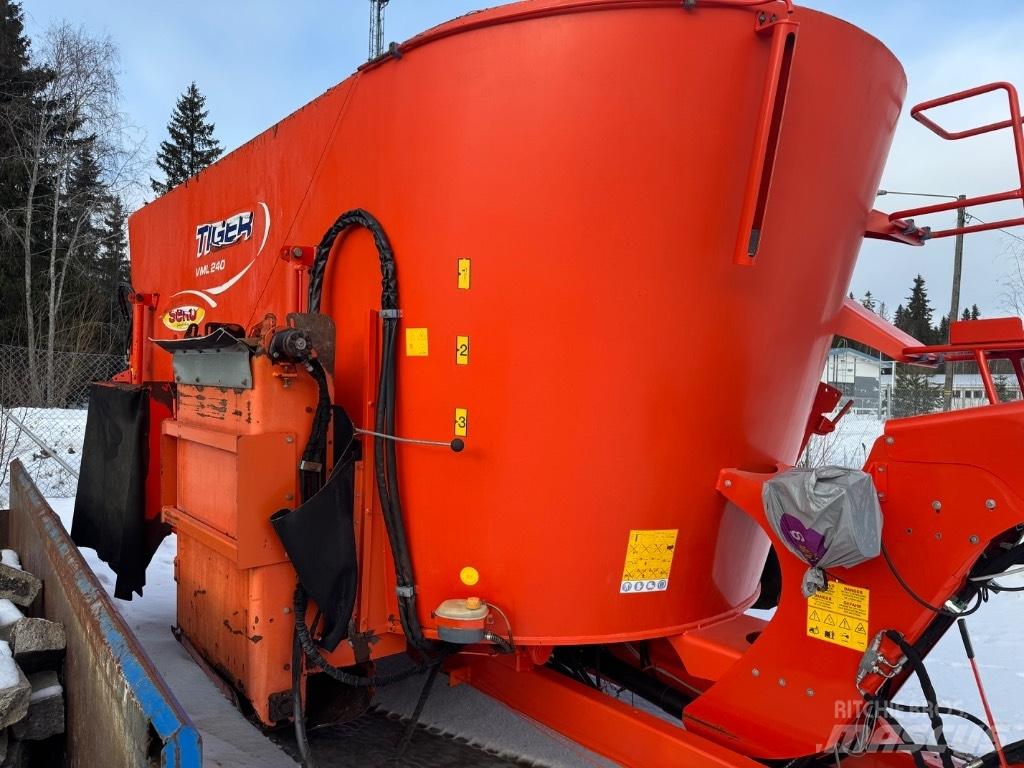 Seko Tiger 240 Hranilice za živinu