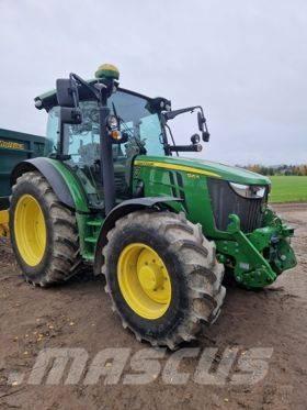 John Deere 5125R Traktori
