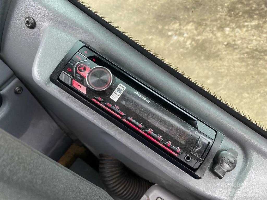 Atlas 150 W Bageri točkaši