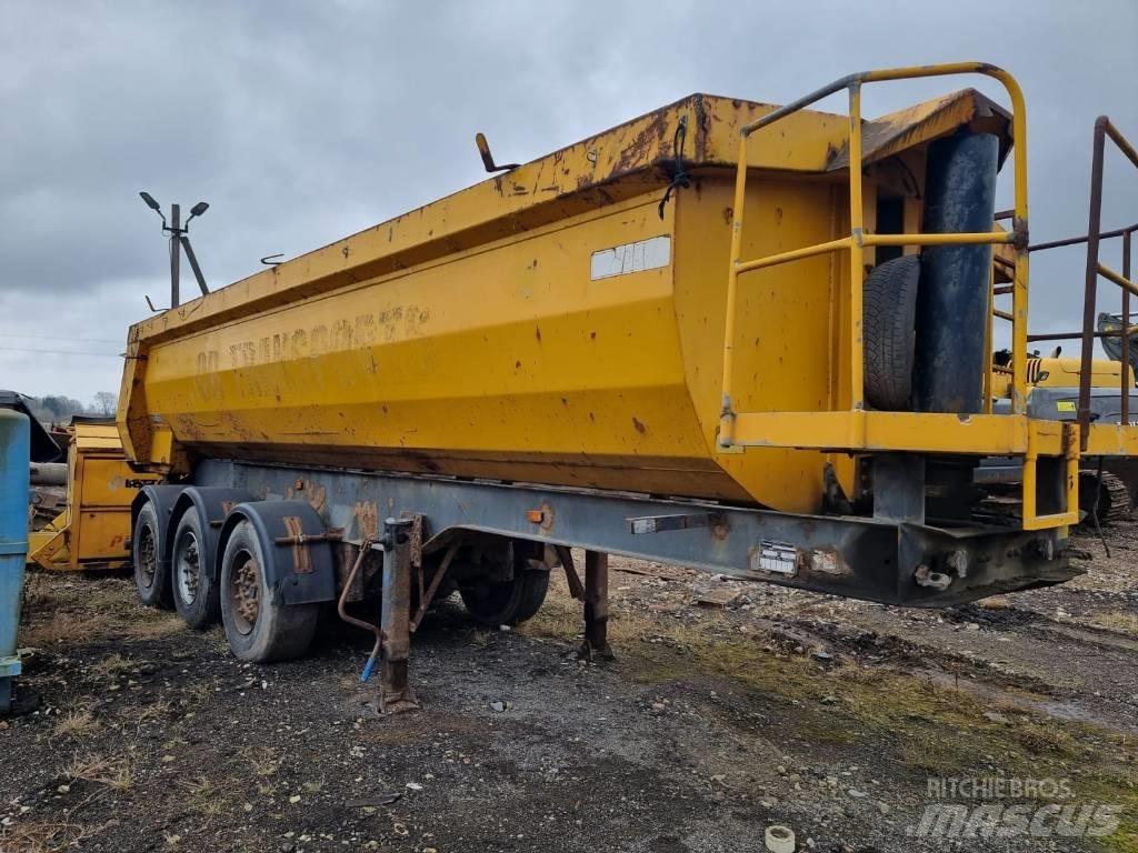 Schmitz Renders Poluprikolice polu kiperi