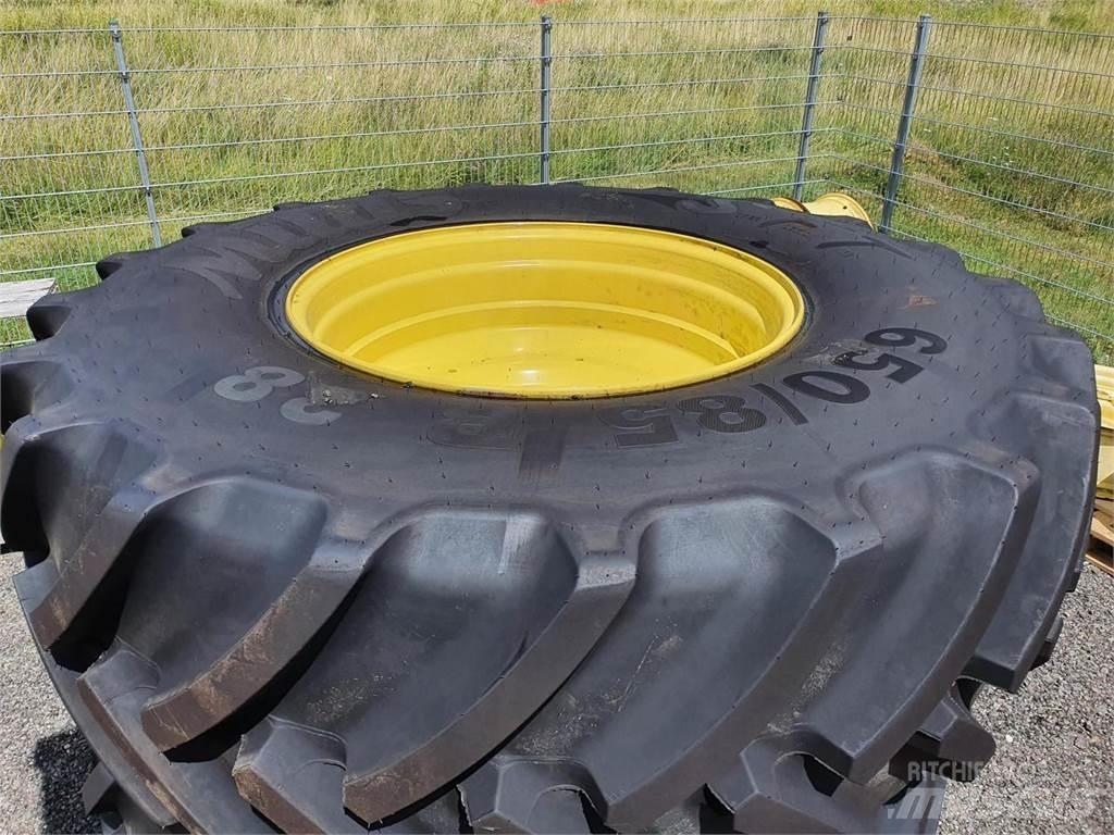 Mitas 650/85R38 x2 Gume, točkovi i felne