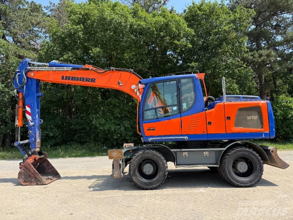 Liebherr A 918 Bageri točkaši