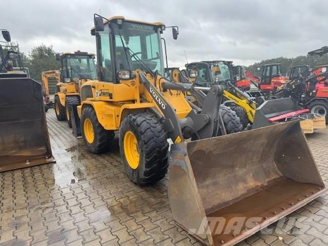 Volvo L 30 G Utovarivači na točkove