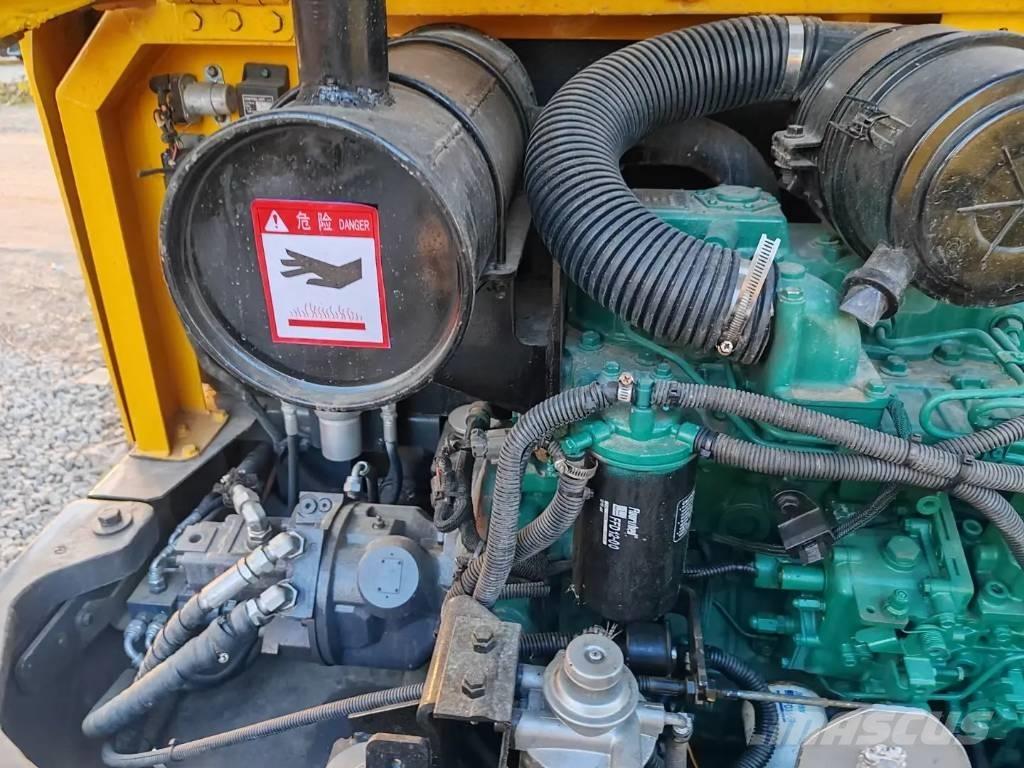 Volvo EC60 Bageri guseničari