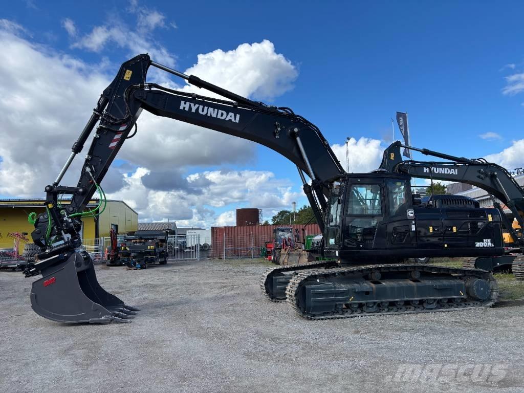 Hyundai HX300A L Bageri guseničari