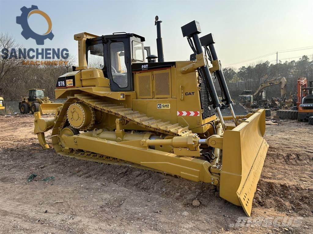 CAT D 7 R Buldožeri guseničari